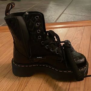 Dr Marten’s x XGirl